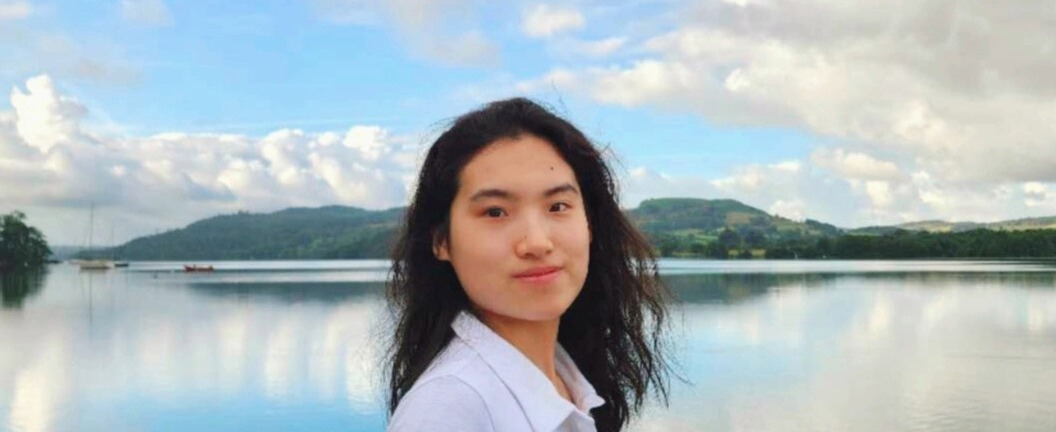 Portrait photo of Carmen at Windemere Lake, UK